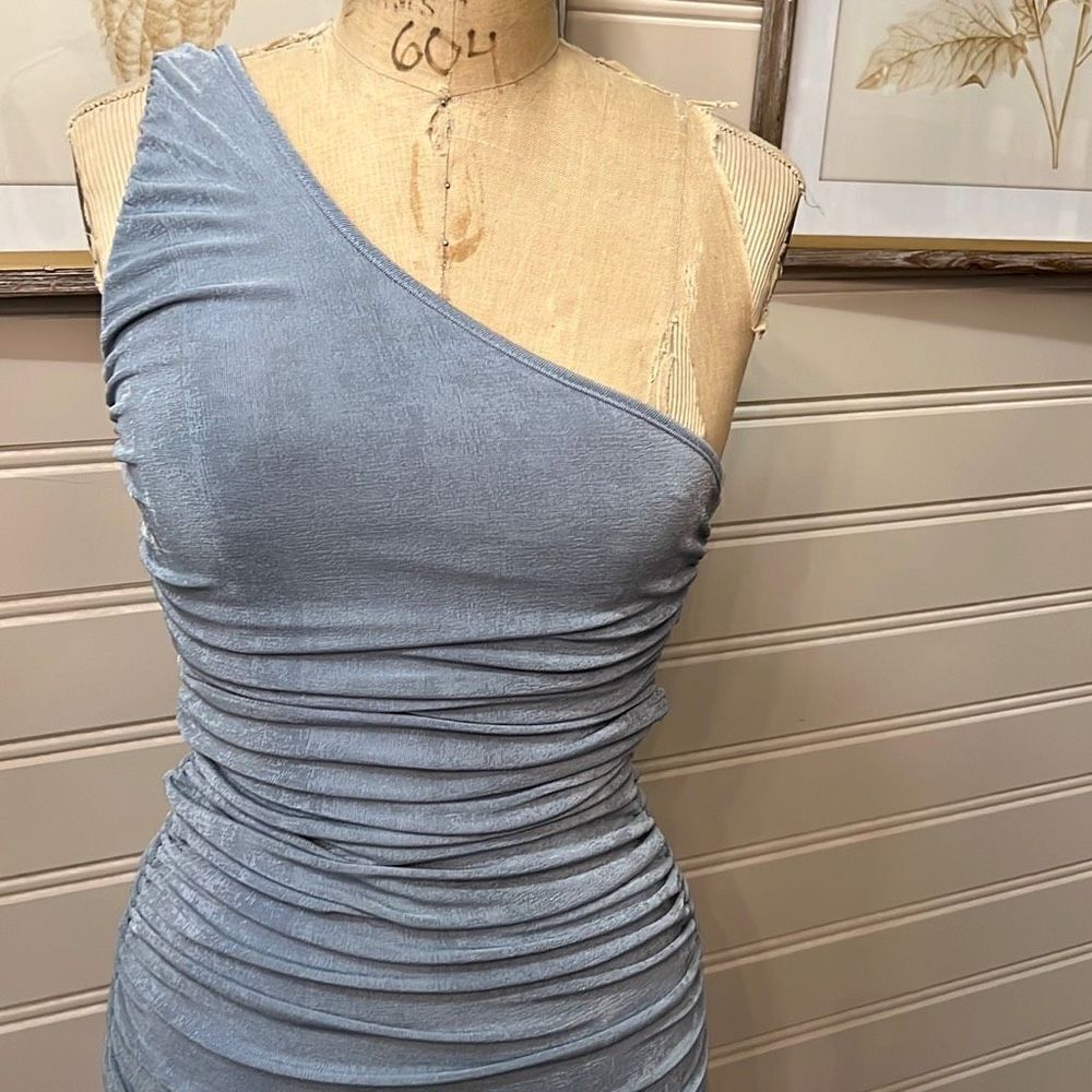❤️Olive Tree Light Blue One Shoulder Ruched Midi Dress Size Small - Picture 4 of 9
